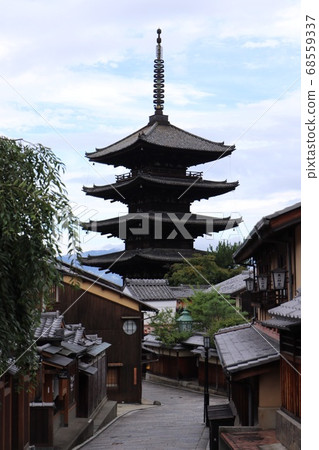 Kyoto Higashiyama Landscape-Hokanji Yasaka Pagoda 68559337