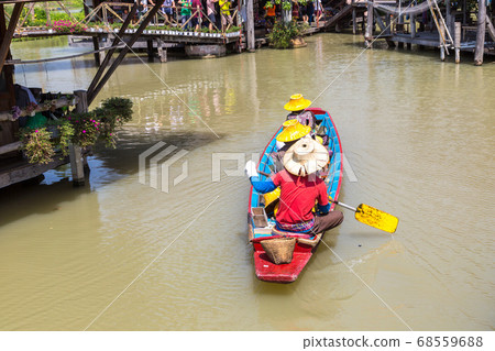 Floating Market in Pattaya Floating Market in Pattaya 68559688