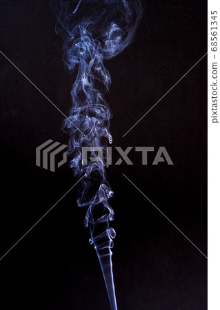 smoke cloud with black background. fog texture smoke cloud with black background. fog texture 68561345