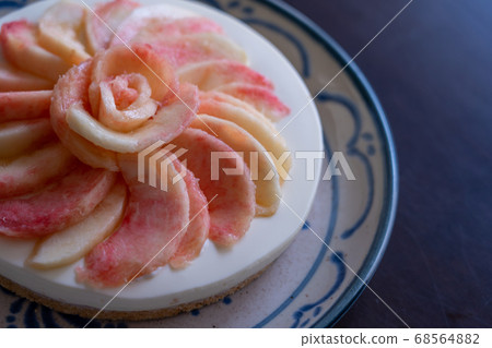 Hida peach rare cheesecake 68564882