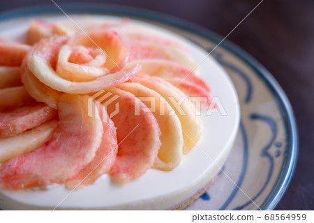 Hida peach rare cheesecake 68564959