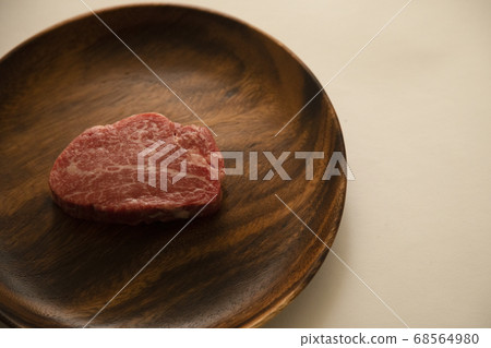 相思板生牛肉牛排 相思板生牛肉牛排 68564980