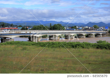 Takasu Bridge 68565670