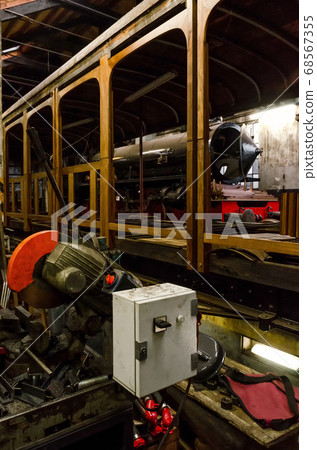 Rapair workshop for old train 68567355