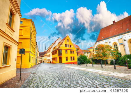 Awesome autumn view of of Torgau town on the banks 68567898