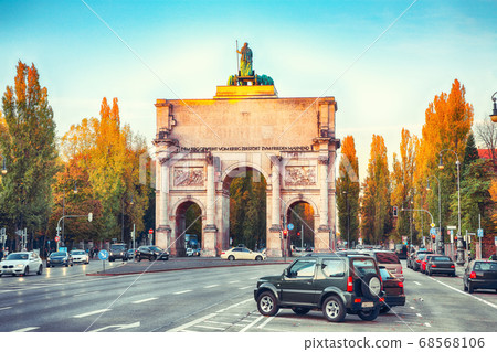 The Siegestor or Victory Gate, triumphal arch The Siegestor or Victory Gate, triumphal arch 68568106