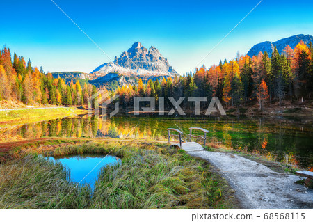 Astonishing view of popular travel destination Astonishing view of popular travel destination 68568115