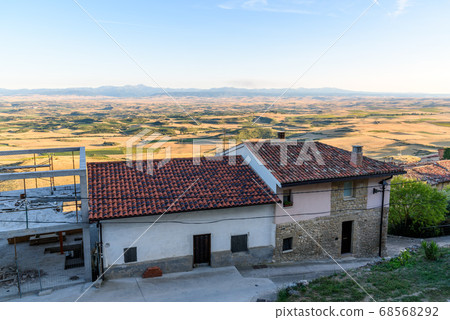 View of the small village of Cellorigo in La Rioja View of the small village of Cellorigo in La Rioja 68568292