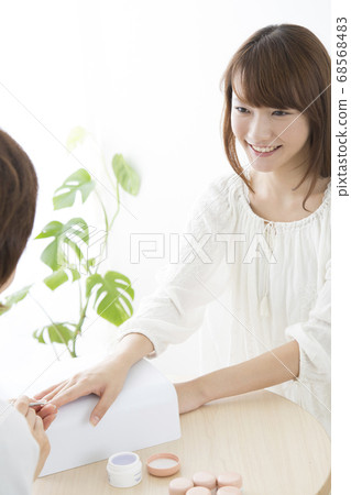 Nail salon Nail salon 68568483