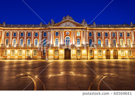 Capitole or City Hall, Toulouse Capitole or City Hall, Toulouse 68569681