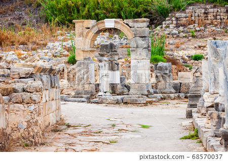 Perge ancient anatolian city, Antalya Perge ancient anatolian city, Antalya 68570037