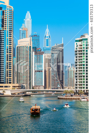 Dubai Marina district in Dubai, UAE Dubai Marina district in Dubai, UAE 68570313