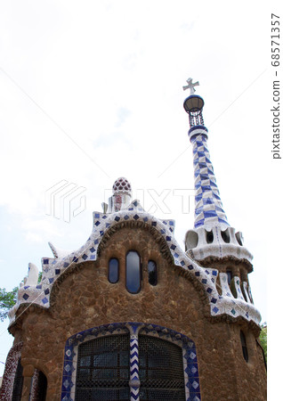 Barcelona Guell Park Candy House 68571357