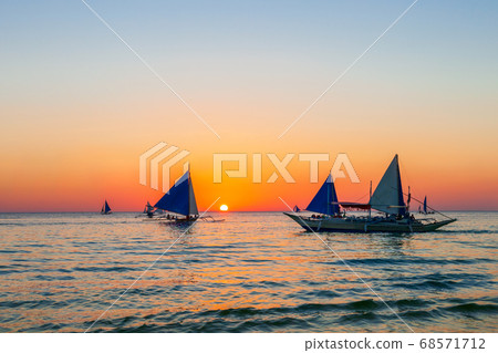 Boat at Boracay island beach, Philiphines 68571712