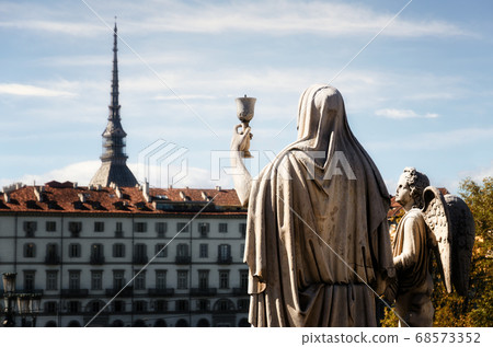 Turin, Gran Madre statue holding the chalice Turin, Gran Madre statue holding the chalice 68573352