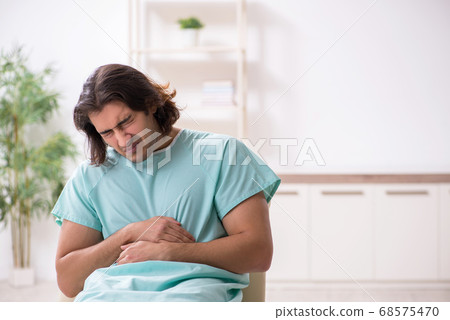 Young mad man in the hospital 68575470