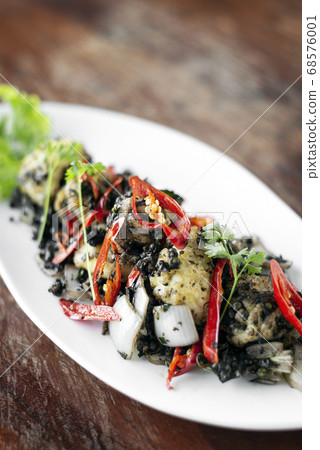 stir fry fresh spicy squid with kampot pepper in stir fry fresh spicy squid with kampot pepper in 68576001