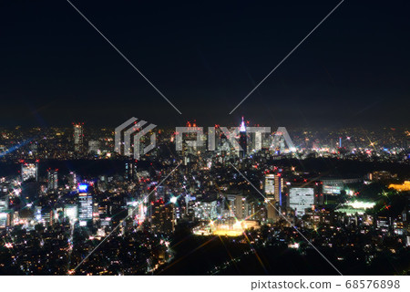 六本木新城（新宿區）的夜景 68576898