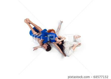 The group of modern dancers, art contemp dance, blue and white combination of emotions The group of modern dancers, art contemp dance, blue and white combination of emotions 68577132
