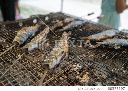 Salt-grilled rainbow trout Salt-grilled rainbow trout 68577297