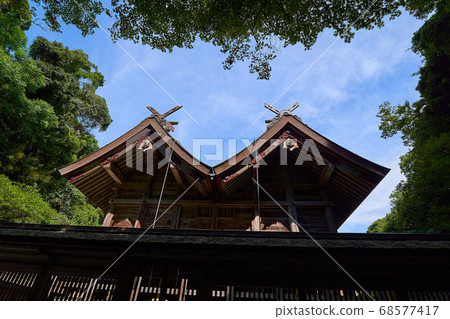 Important cultural assets of Matsue City Miho Shrine main hall Important cultural assets of Matsue City Miho Shrine main hall 68577417