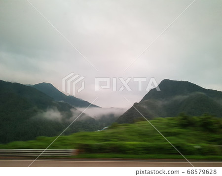 山，日落，雲，雲海 68579628