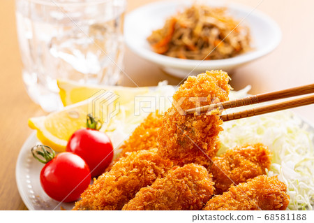 牡蠣炸配菜 牡蠣炸配菜 68581188