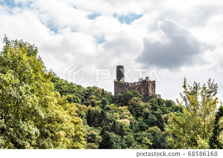 Panorama of the Castle Maus, Germany Rhine River Valley 68586168