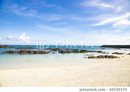 Yoron Island Akasaki Coast Yoron Island Akasaki Coast 68589370