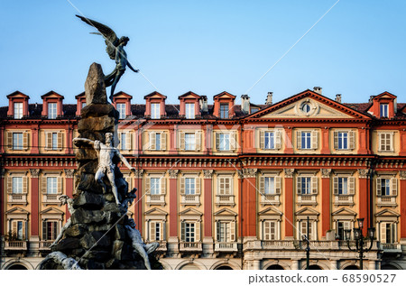 Turin, Piazza Statuto 68590527