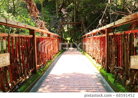 猿之鶴橋 68591452