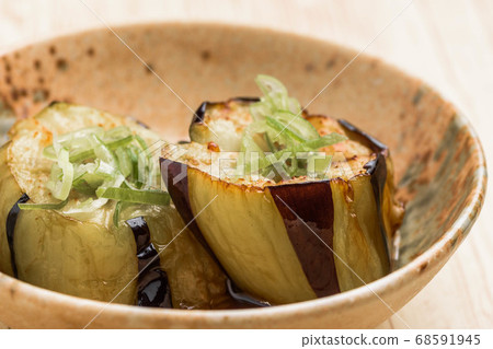 Deep-fried eggplant 68591945