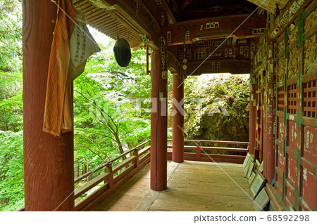 Take a walk in Chichibu: Twenty-sixth bill place, Banshozan/Enyuuji, Rinzai Sect Kenchoji School Take a walk in Chichibu: Twenty-sixth bill place, Banshozan/Enyuuji, Rinzai Sect Kenchoji School 68592298