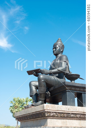 Statue of King Ramkhamhaeng, World Heritage Sukhothai Historical Park, Thailand, Sukhothai 68594381