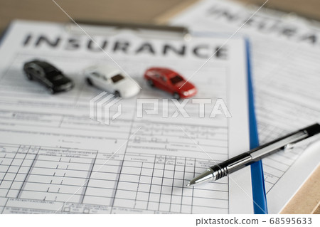 car incident protective and car insurance policy 68595633