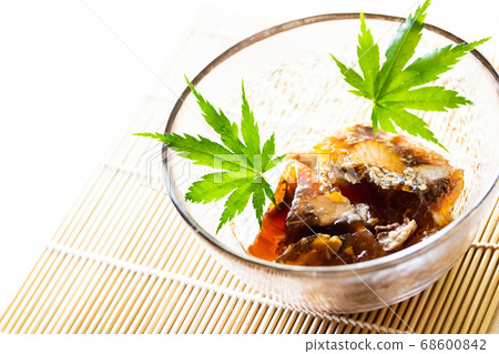 Simmered boiled chicken Simmered boiled chicken 68600842