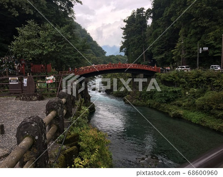 在日光的Shinkyo橋 在日光的Shinkyo橋 68600960