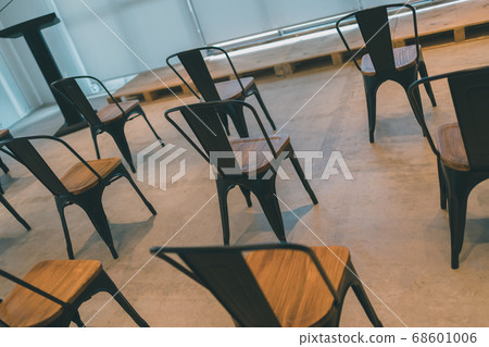 劇院式會場座位佈置社會距離 68601006