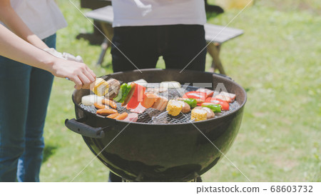 Youth barbecue 68603732