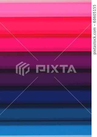 Gradient from color pencils in cold color scale 68605155