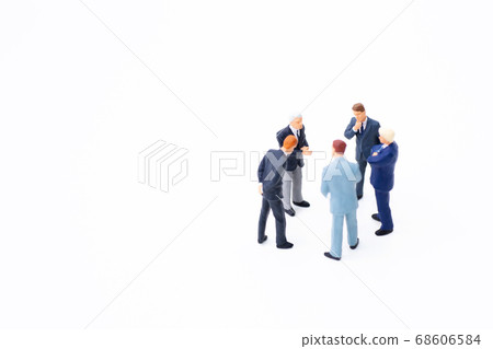 Business image Businesspeople having a meeting Business image Businesspeople having a meeting 68606584
