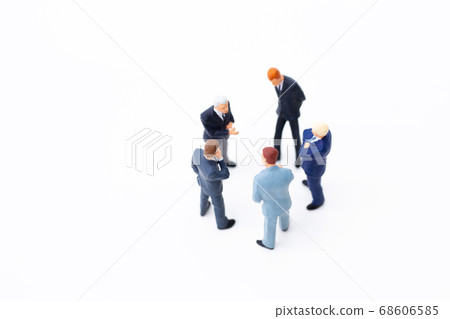 Business image Businesspeople having a meeting Business image Businesspeople having a meeting 68606585