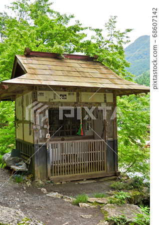 Walk in Chichibu: Shiryuzan/Hashitatedo Soto Sect 68607142