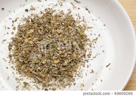 在白板上的香草鹽 在白板上的香草鹽 68608266