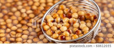 Pearls boil kitchen home boil pearls cooking tapioca pearl タピオカ 茹でる 68612035