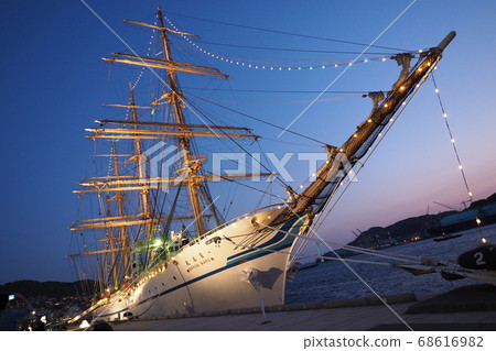Nagasaki sailboat festival (night version) 68616982