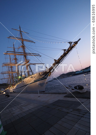 Nagasaki sailboat festival (night version) Nagasaki sailboat festival (night version) 68616995