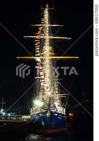 長崎帆船節（夜間版） 68617008