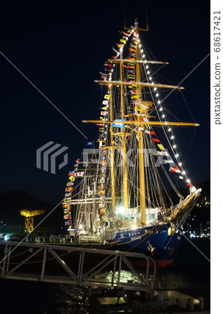 Nagasaki sailboat festival (night version) 68617421