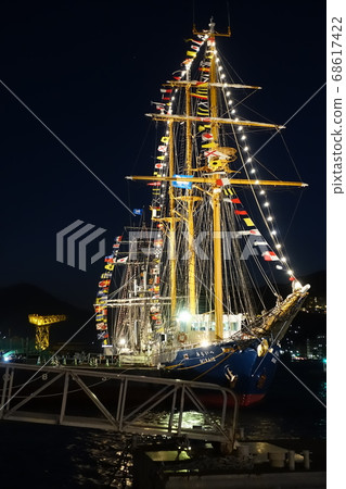 Nagasaki sailboat festival (night version) 68617422